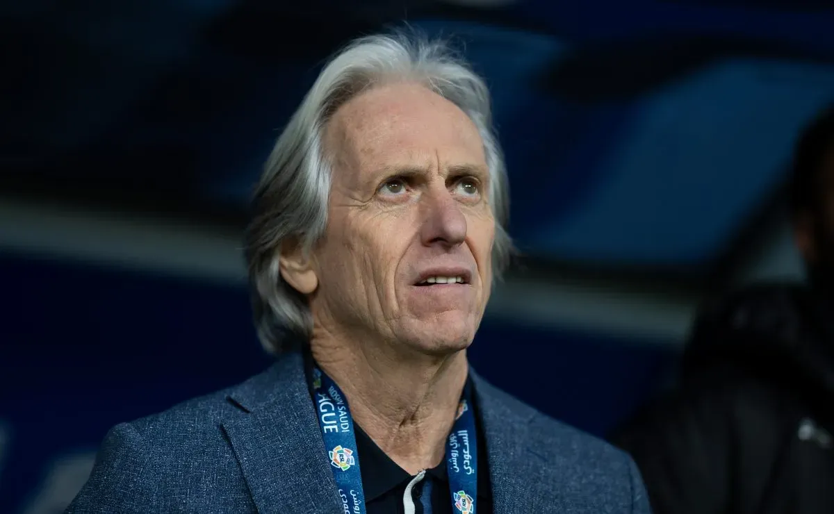 Flamengo descarta Jorge Jesus e quer renovar com Filipe Luís