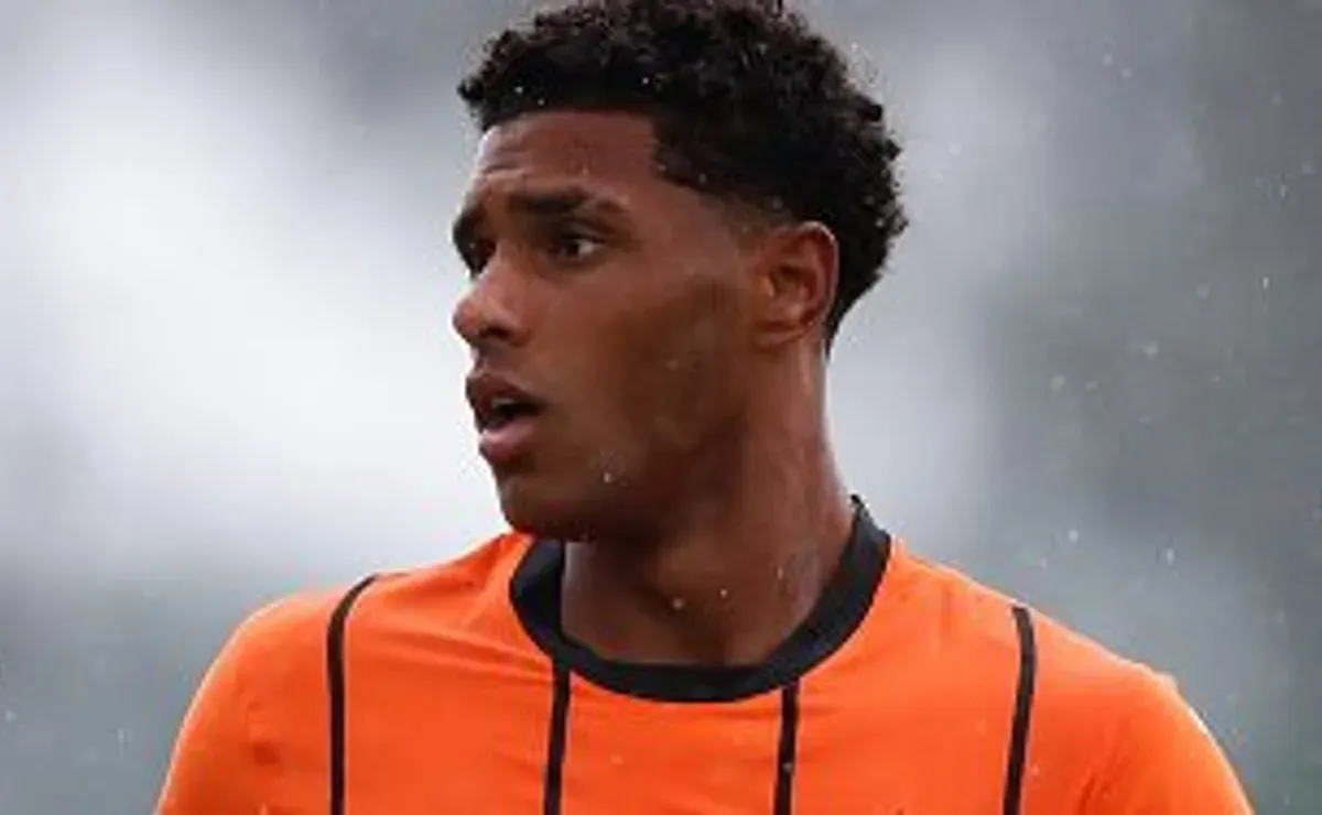 Flamengo não para em Vinicius Tobias e define +3 como substitutos de Wesley