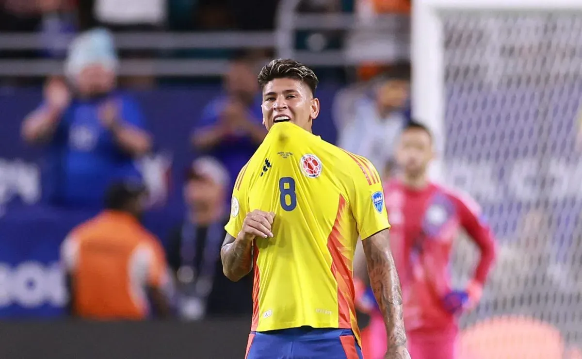 Jorge Carrascal contratado pelo Flamengo recebe nova decisão direta do Dínamo Moscou