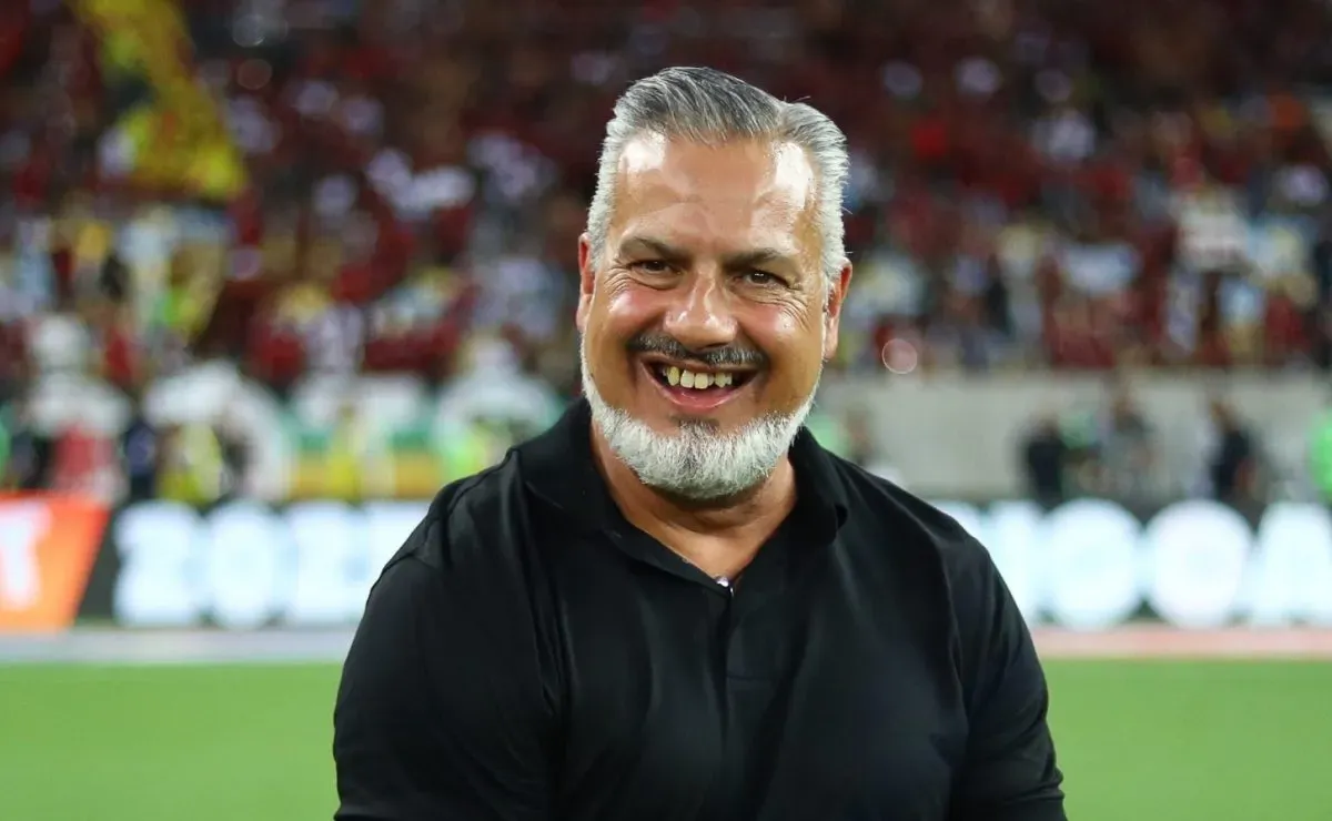 José Boto resolve problema e Flamengo está fechando contratação de craque gringo