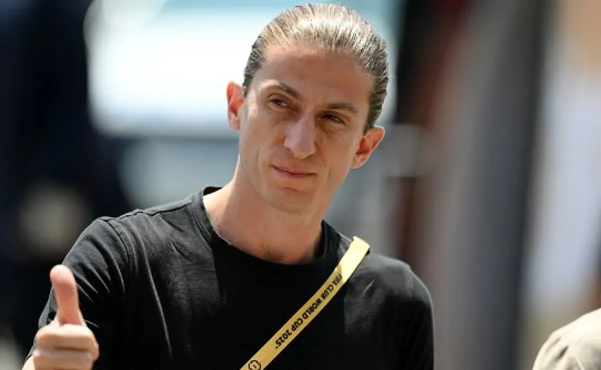 Meio-campista reforça o Flamengo se apresenta para Filipe Luís