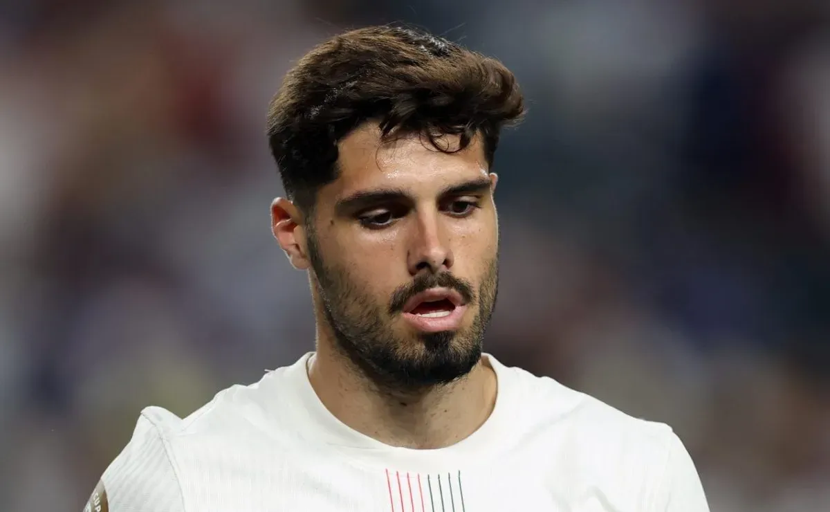 Pedro Neto, atacante do Chelsea, manda real sobre Flamengo após eliminar o Fluminense