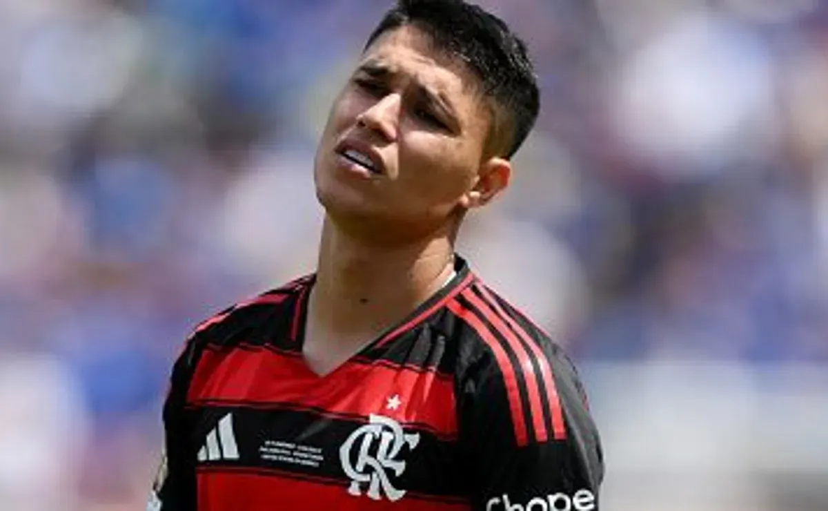Postura de Luiz Araújo após eliminação do Flamengo vaza e deixa todos preocupados