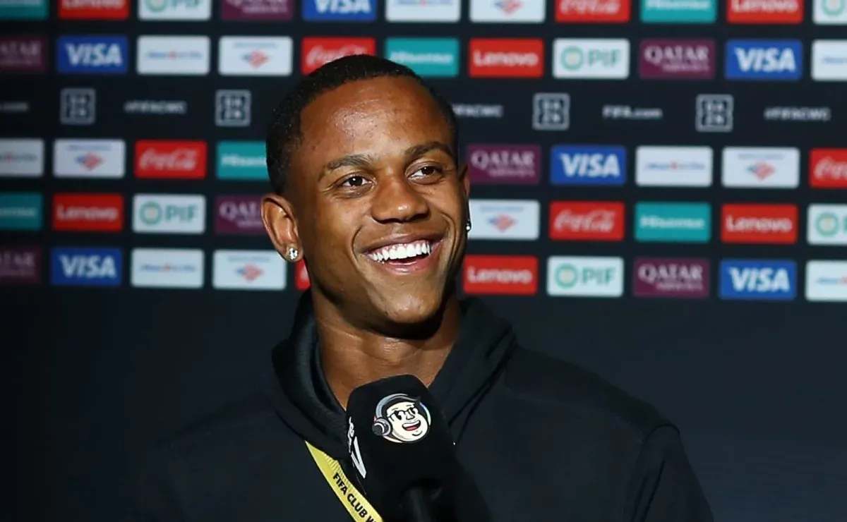 Wallace Yan vendido pelo Flamengo por R$ 164 milhões tem notícia urgente confirmada