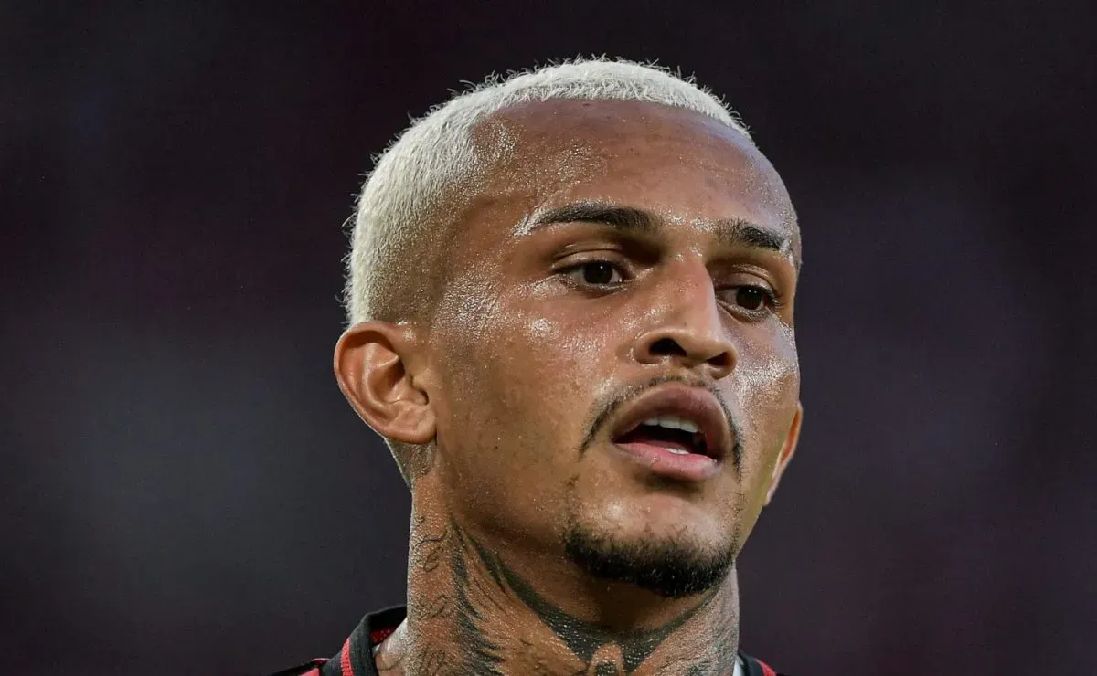 Wesley indo para o Zenit tem decisão tomada pelo Flamengo de última hora