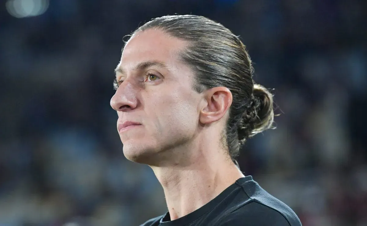 A pedido de Filipe Luís, Flamengo busca quatro contratações para o 2° semestre