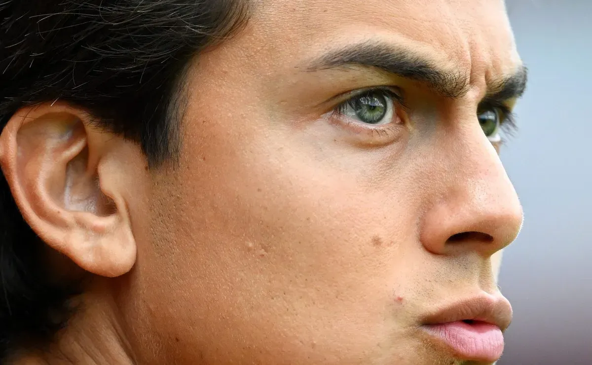 Dybala aceita jogar no Flamengo e coloca apenas uma condição para assinar contrato