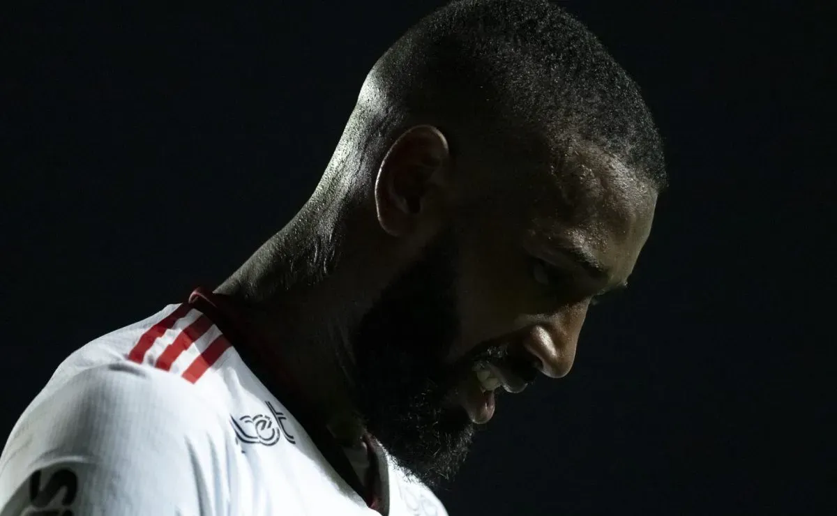 Ex-Flamengo, Gerson passa por drama neste sábado após venda de R$ 160 milhões