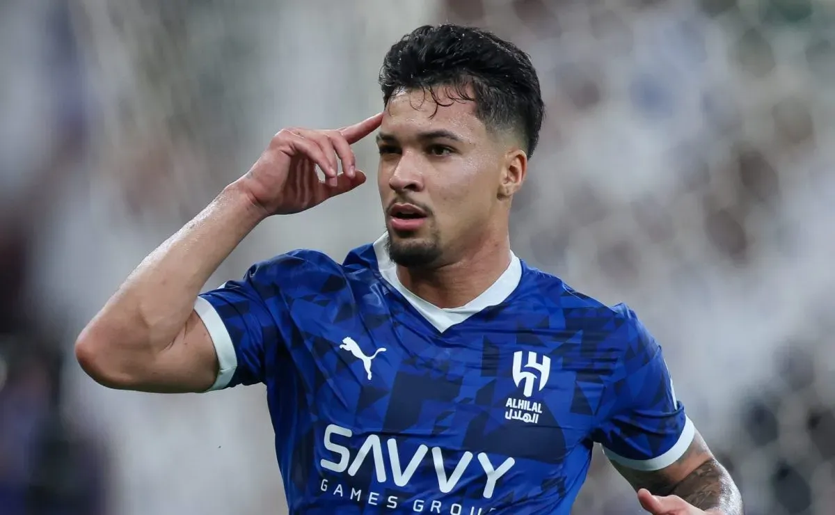 Flamengo fechando com Marcos Leonardo após São Paulo desistir tem novidade