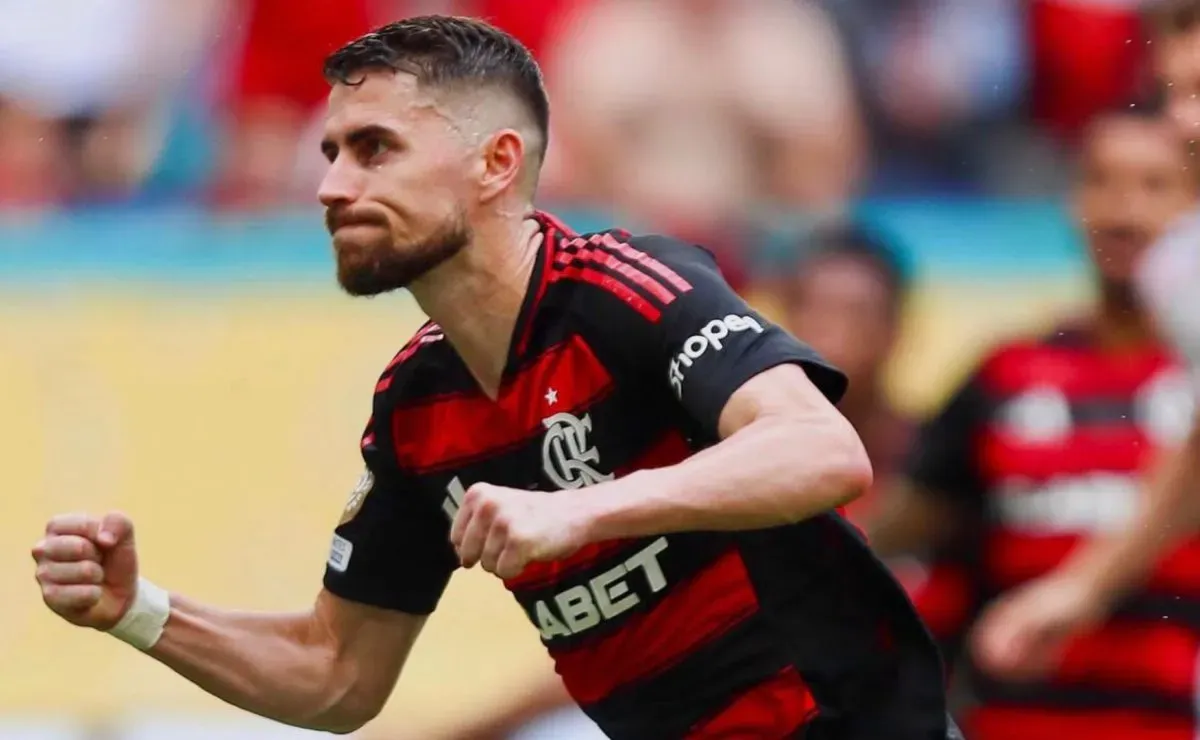 Jorginho e Saúl têm números impressionantes