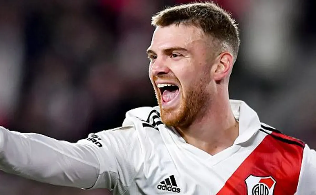 Lucas Beltrán responde e Flamengo toma decisão final sobre contratação do argentino