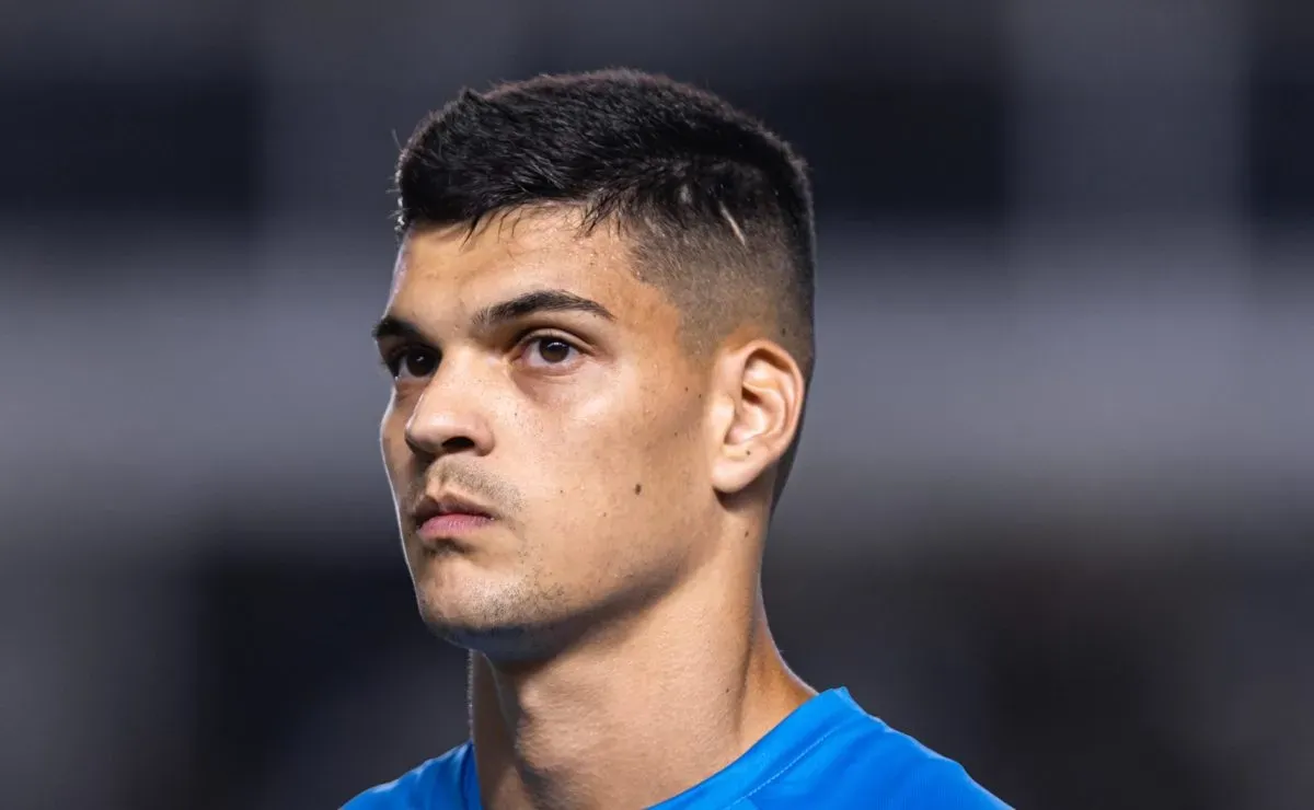 Santos vai dificultar negociação de Gabriel Brazão no Flamengo