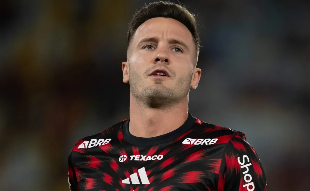 Saúl resolve problema de Filipe Luís em pouco tempo no Flamengo