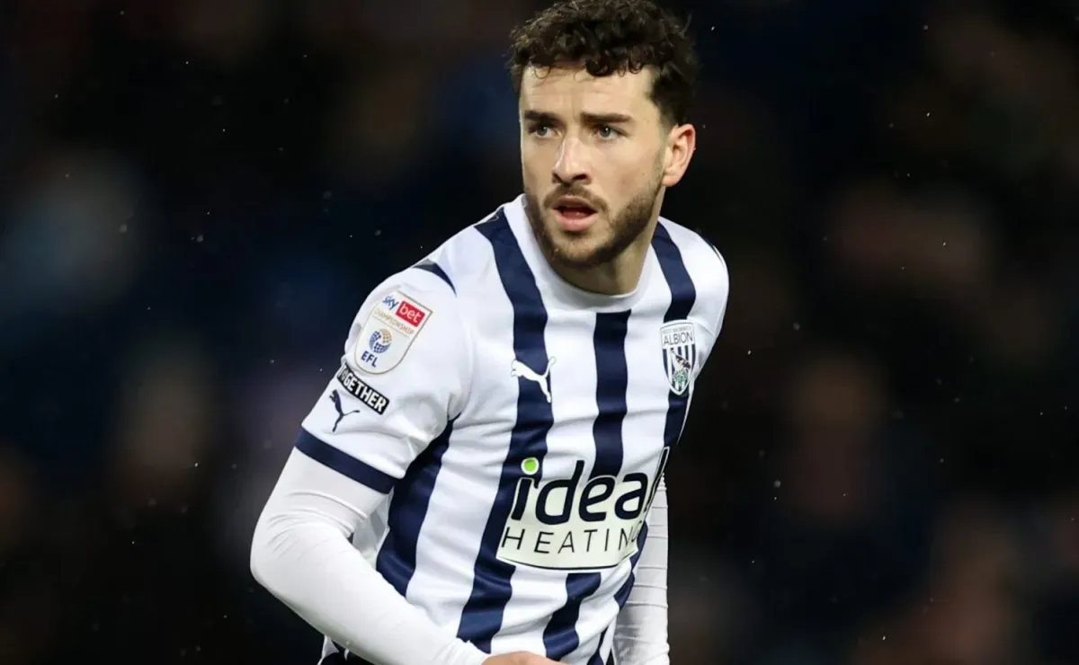 Vetado no Flamengo, Mikey Johnston acaba brilhando na Inglaterra