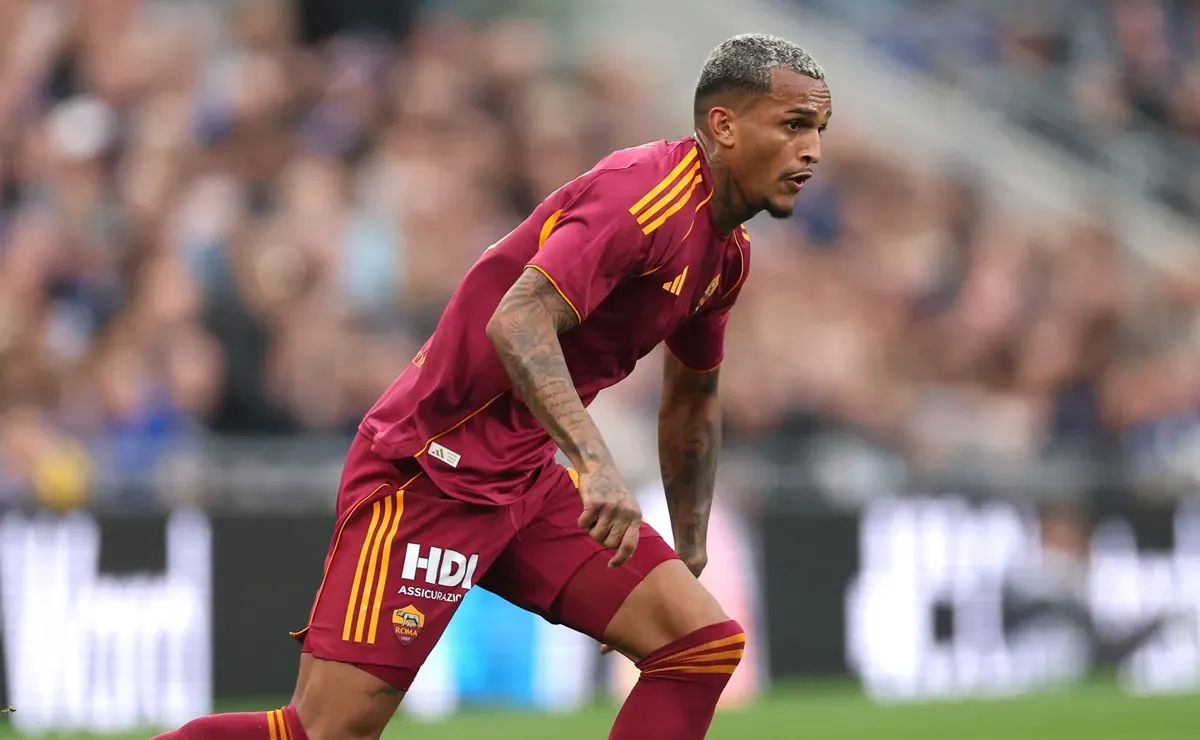 Wesley estreia com gol e garante vitória da Roma sobre o Bologna no Italiano