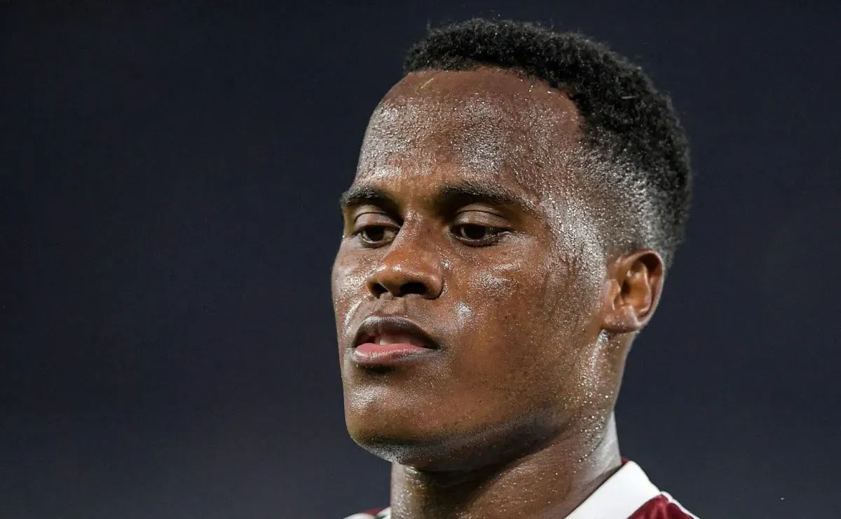 Arias toma decisão sobre fechar com o Flamengo em 2026 e comunica Boto