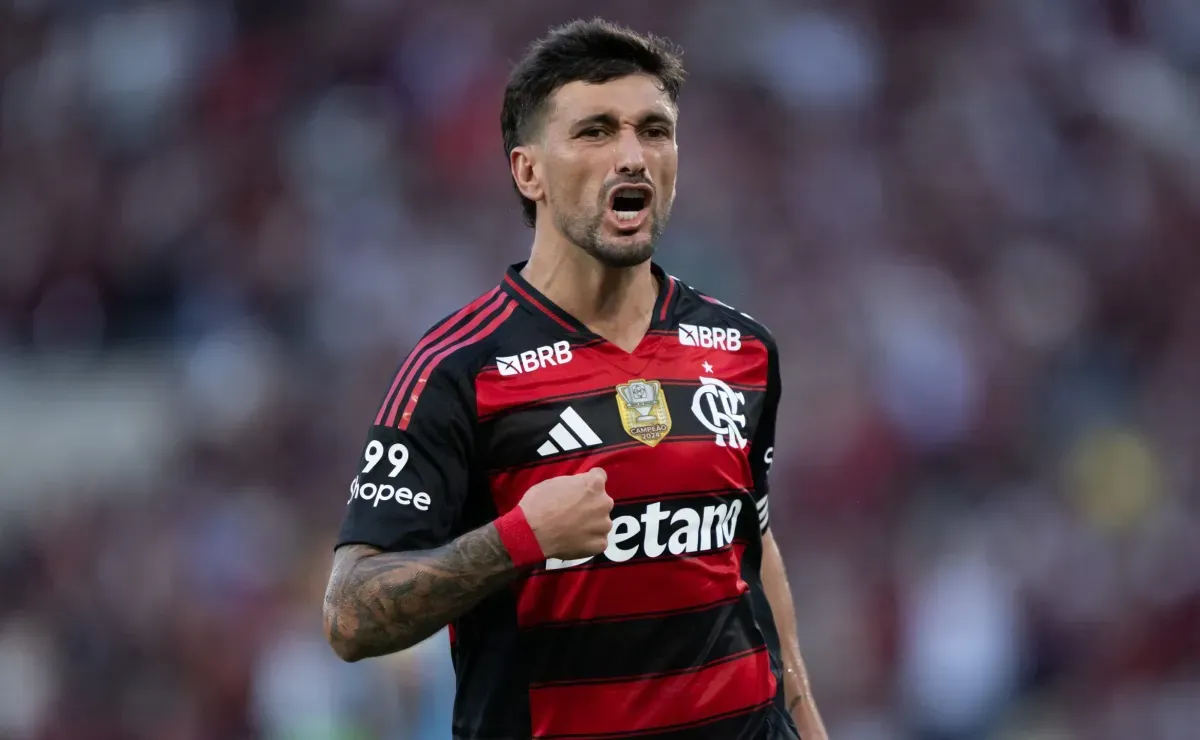Arrascaeta lidera artilharia do Flamengo e busca igualar melhor temporada pelo clube