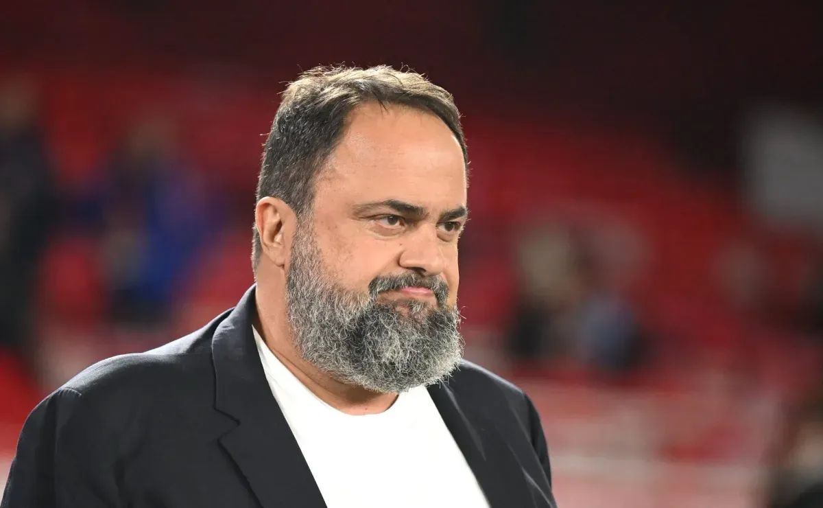 Dono do Nottingham Forest vem ao Brasil para assinar acordo com o Flamengo