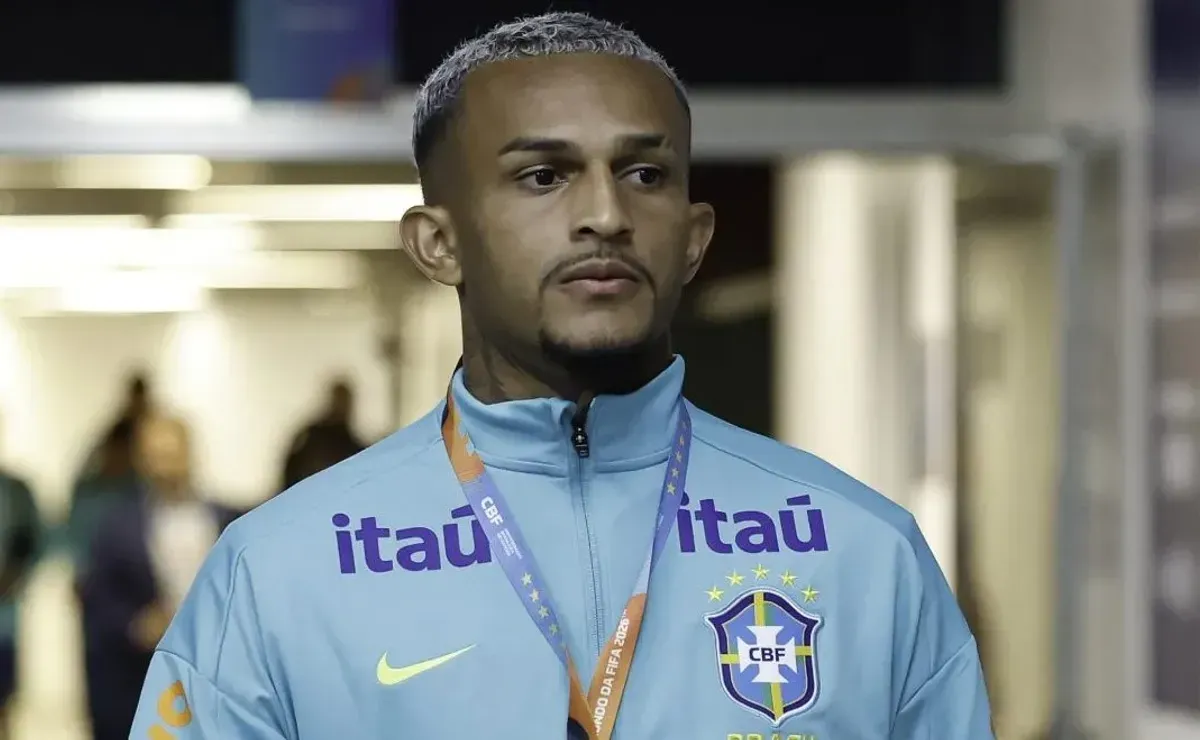 Ex-Flamengo, Wesley recebe ordem amarga de Ancelotti e teve que obedecer