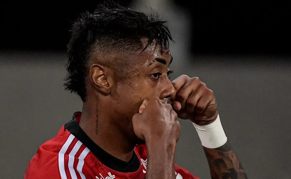Flamengo consegue efeito suspensivo para Bruno Henrique e revolta rivais
