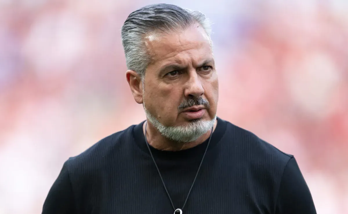 Flamengo é surpreendido com afronta no hotel que está hospedado e José Boto vem a público