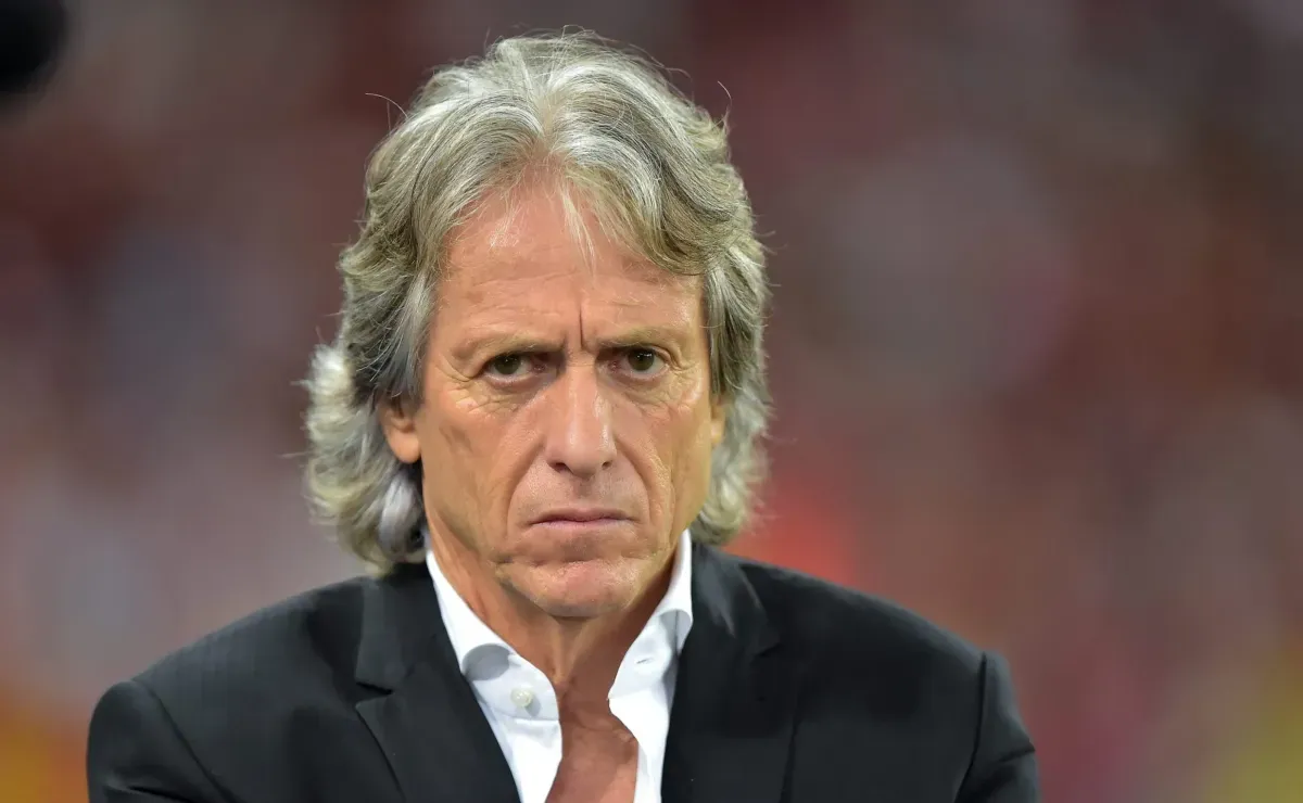 Questionado sobre Filipe Luís, Jorge Jesus foi sincero em relação ao treinador do Flamengo