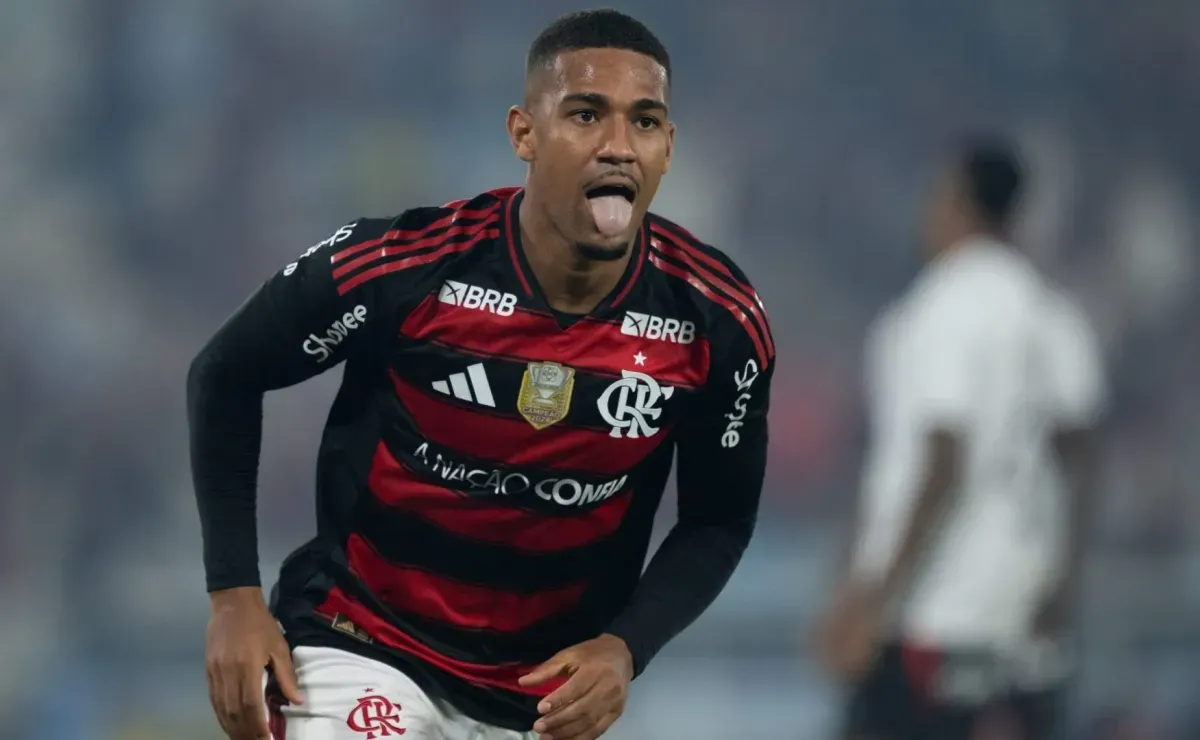 Samuel Lino é atacado por rivais do Flamengo: "Convocado pela mídia"