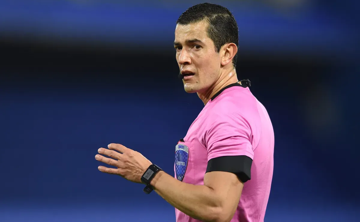 veja o que vai acontecer com árbitro que 'operou' Flamengo na Libertadores