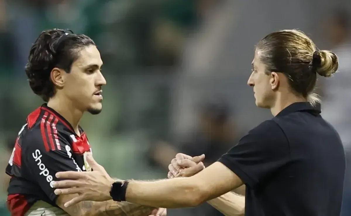 Filipe Luís não garante Pedro titular em Flamengo x Palmeiras e desabafa