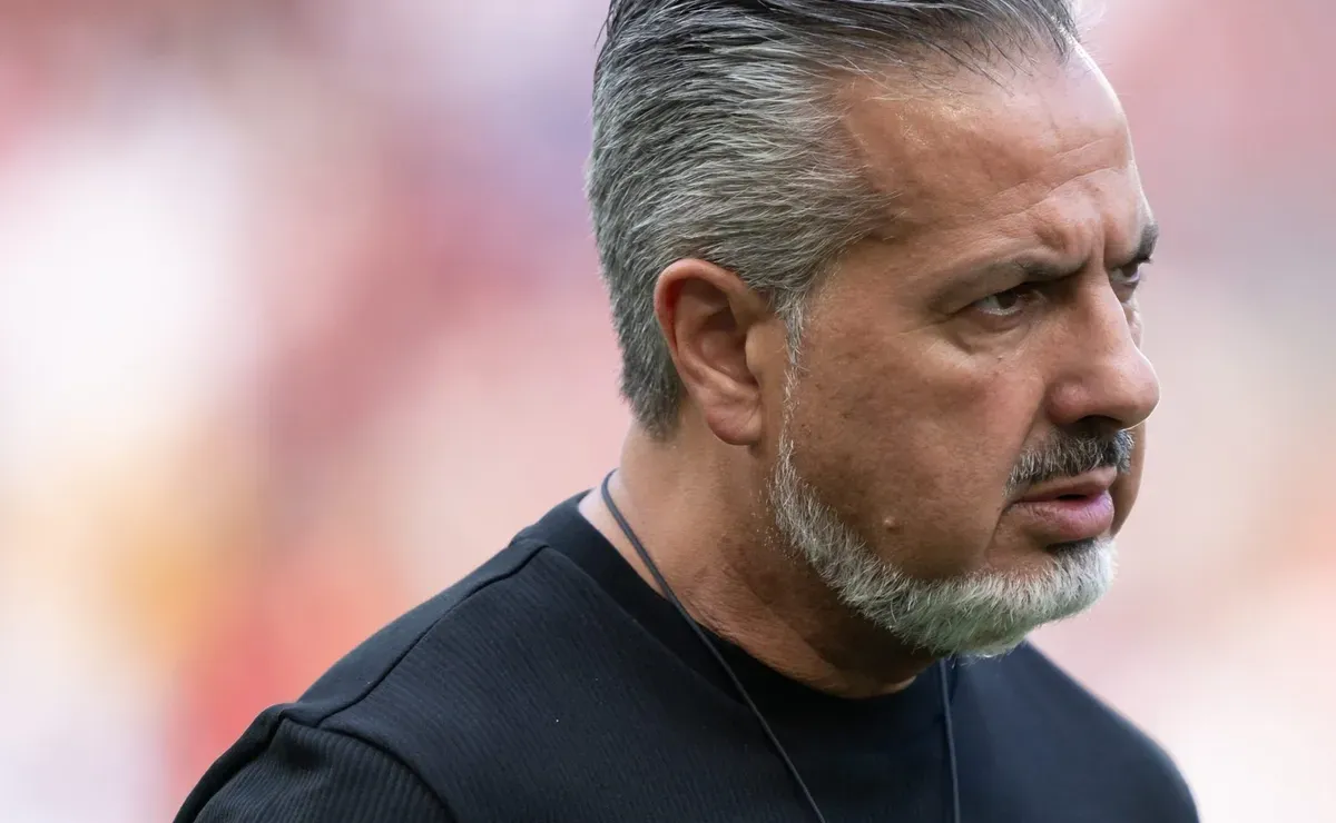 Flamengo define preço e condições para vender Allan na próxima janela