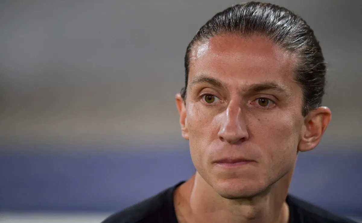 Flamengo quer negociar Wallace Yan e acordo com Inglaterra vira possibilidade