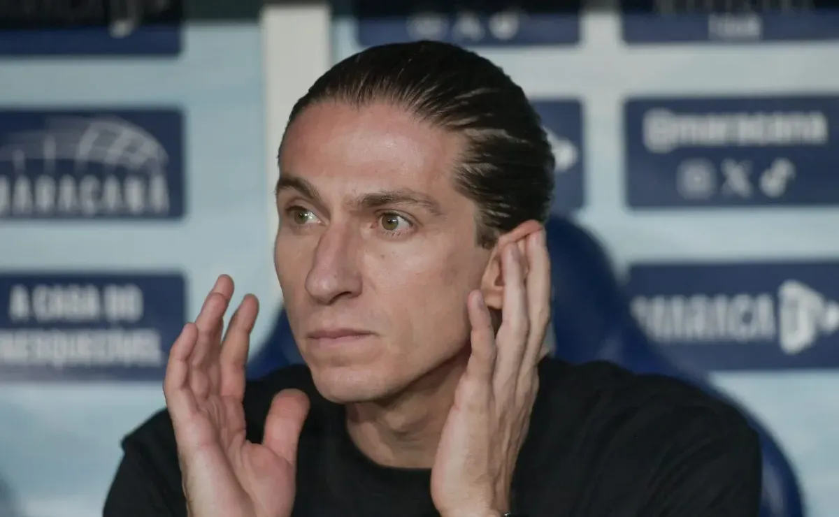 Pedro precisou ser encaminhado ao hospital após Flamengo x Racing