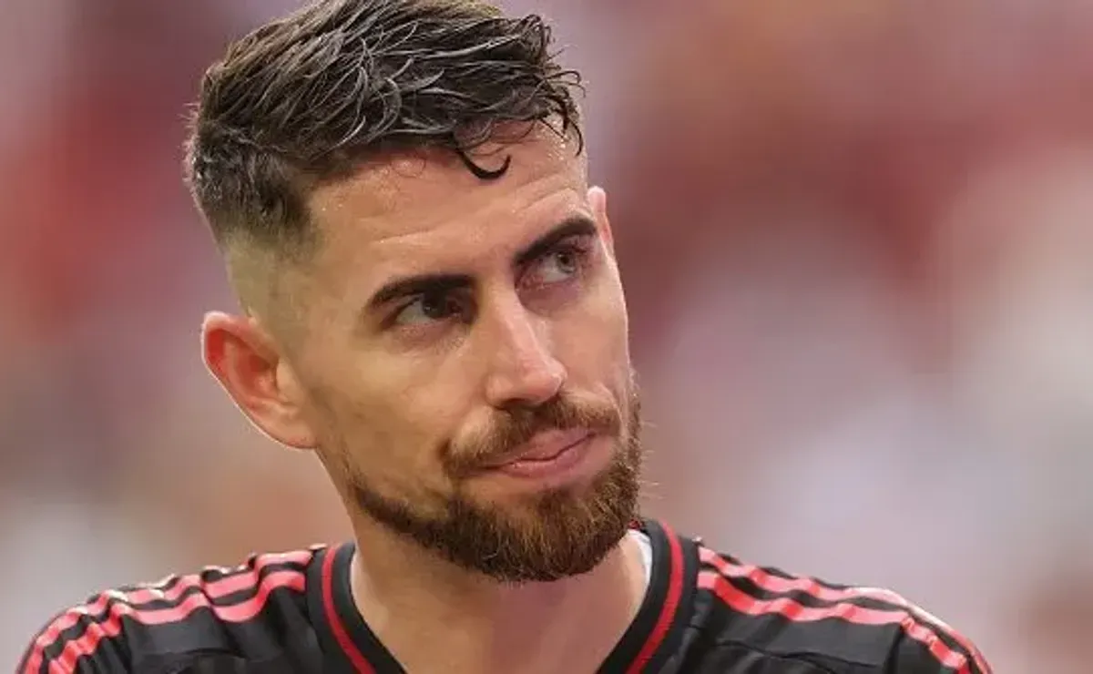 Portal palmeirense revela que Flamengo teria apenas 54 pontos no Brasileirão se não houvessem erros de arbitragem