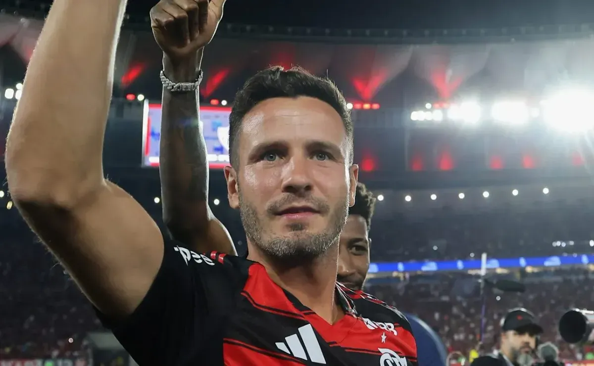 Saúl tem adaptação rápida ao Flamengo e não pensa em voltar para Europa