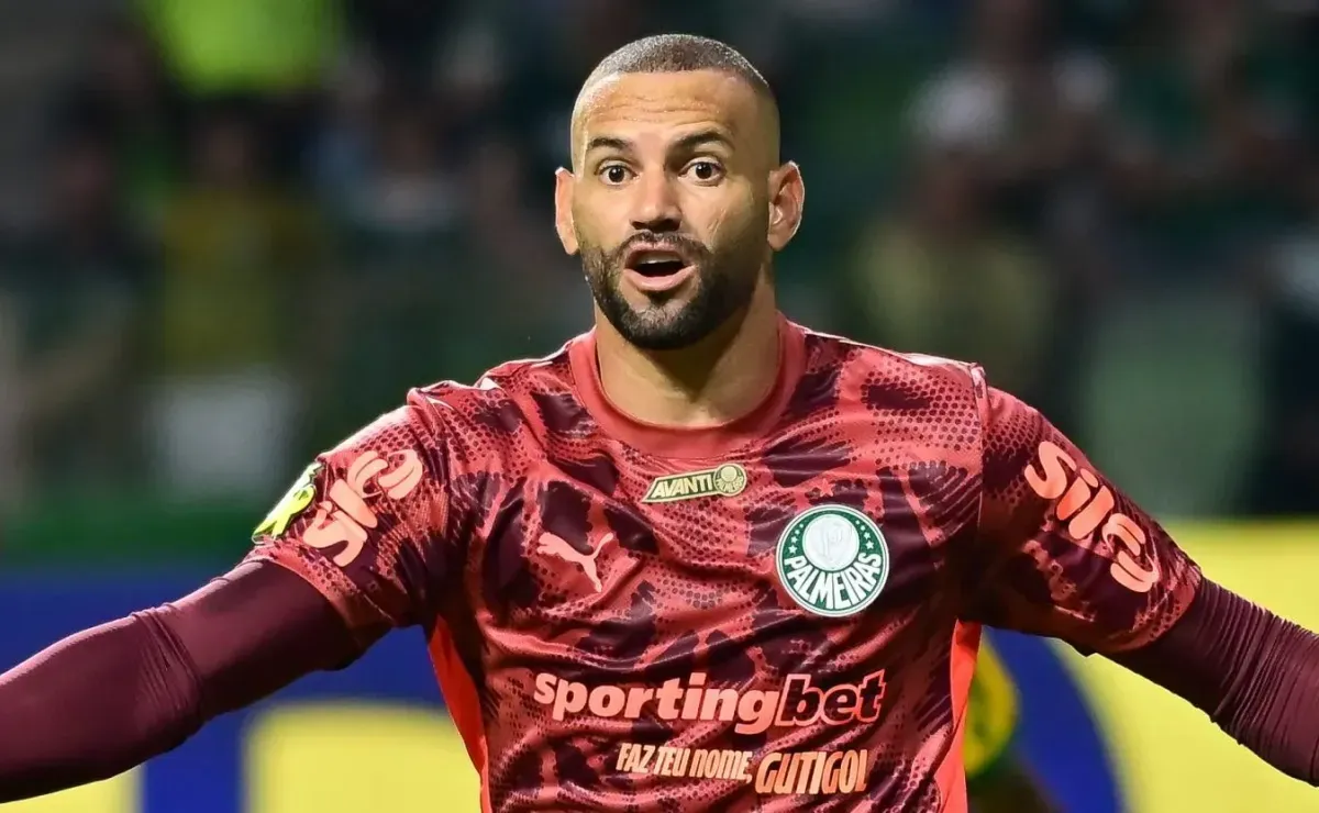 Weverton manda indireta para o Flamengo ao vivo após treta entre Leila e BAP