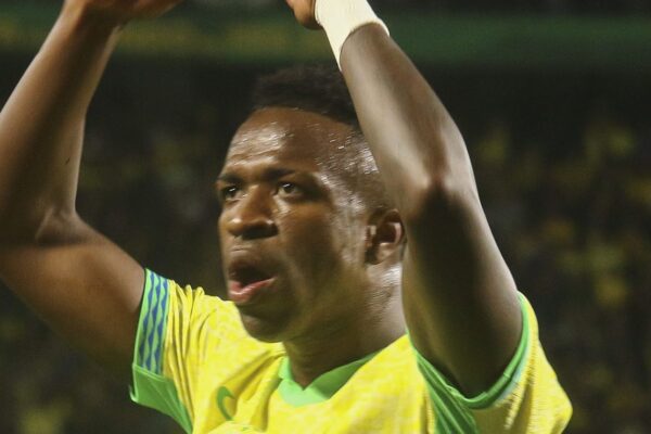 Brasil x França: Vini titular, Endrick no banco na provável escalação