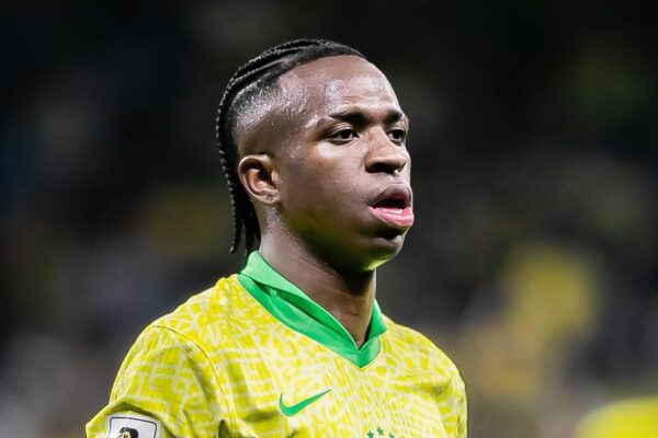 Vini Jr. torce por Neymar na Copa, mas respeita Ancelotti