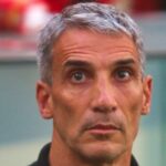 Corinthians pode afundar Santos e derrubar Vojvoda no clássico