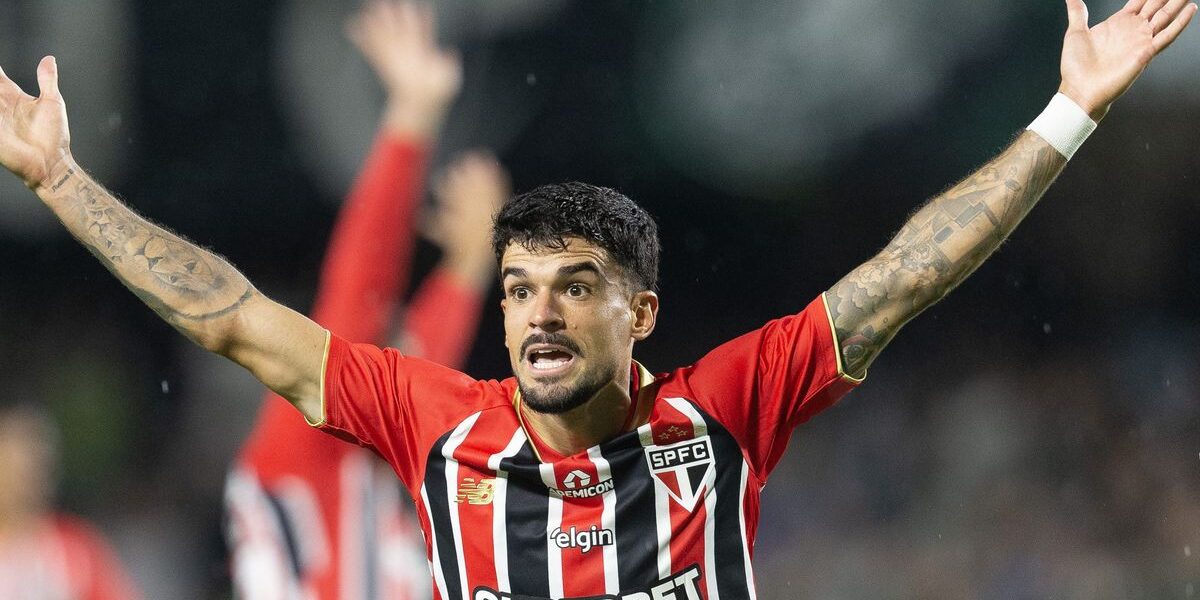 Cauly falha e vira alvo após derrota do São Paulo no clássico