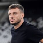 Expulsão e mudanças de Anselmi não evitam goleada do Flamengo