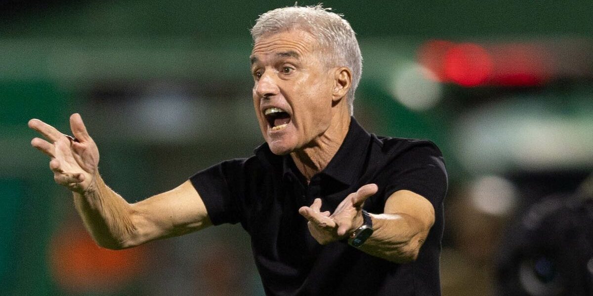 Castro revela desvantagem do Vasco antes de clássico contra o Grêmio