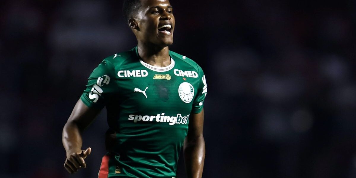 Falha na recomposição do São Paulo dá gol a Arias no Choque-Rei