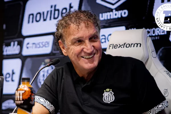 Cuca pede renovação de Miguelito no Santos: de renegado a peça-chave?