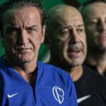 Corinthians descarta Cuca, Crespo e Díaz; futuro de Dorival é incerto