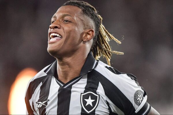 Danilo no Palmeiras? Negócio de R$ 109 milhões não avança