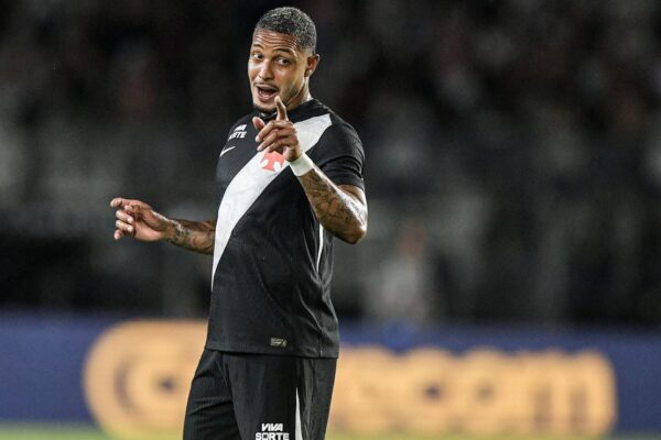De quase vendido a titular: a reviravolta de David no Vasco