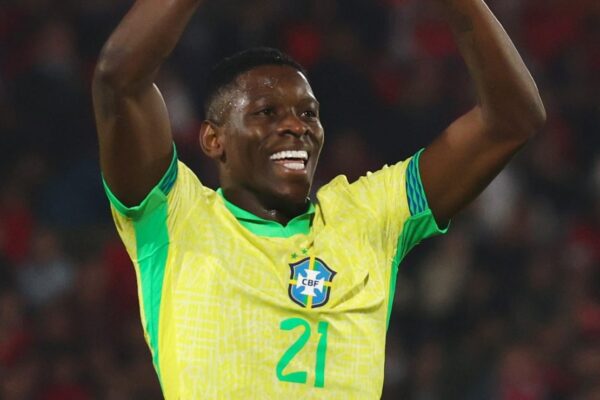 Luiz Henrique declara amor eterno ao Fluminense