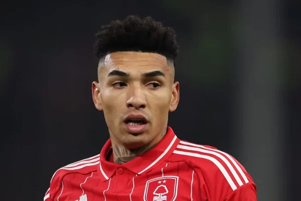 Rizek critica ausência de Igor Jesus na Seleção e alfineta Ancelotti