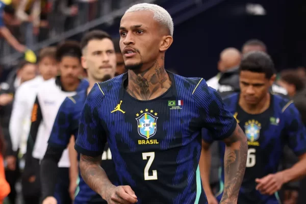 Seleção em crise: Raphinha e Wesley cortados, Ancelotti tem 6 lesionados