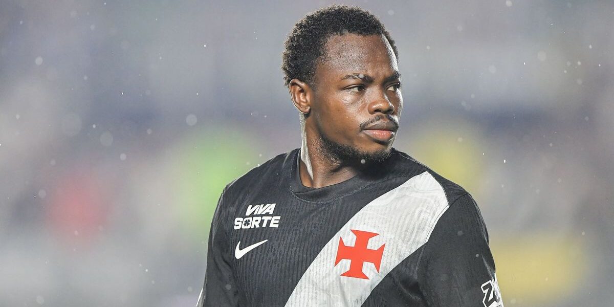 Gómez brilha no Vasco e mira vaga na seleção colombiana